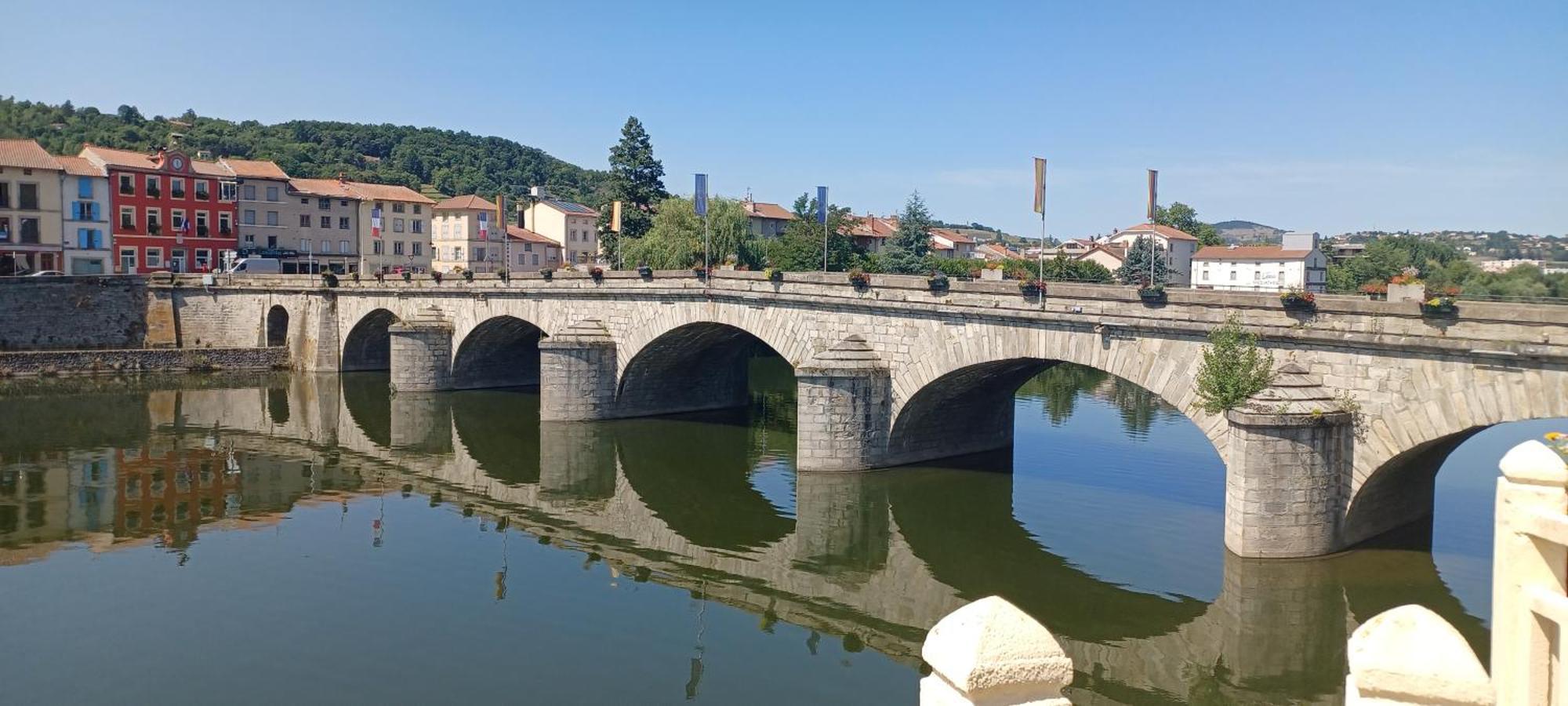 Gite Le Petit Nice Pradelles Zewnętrze zdjęcie
